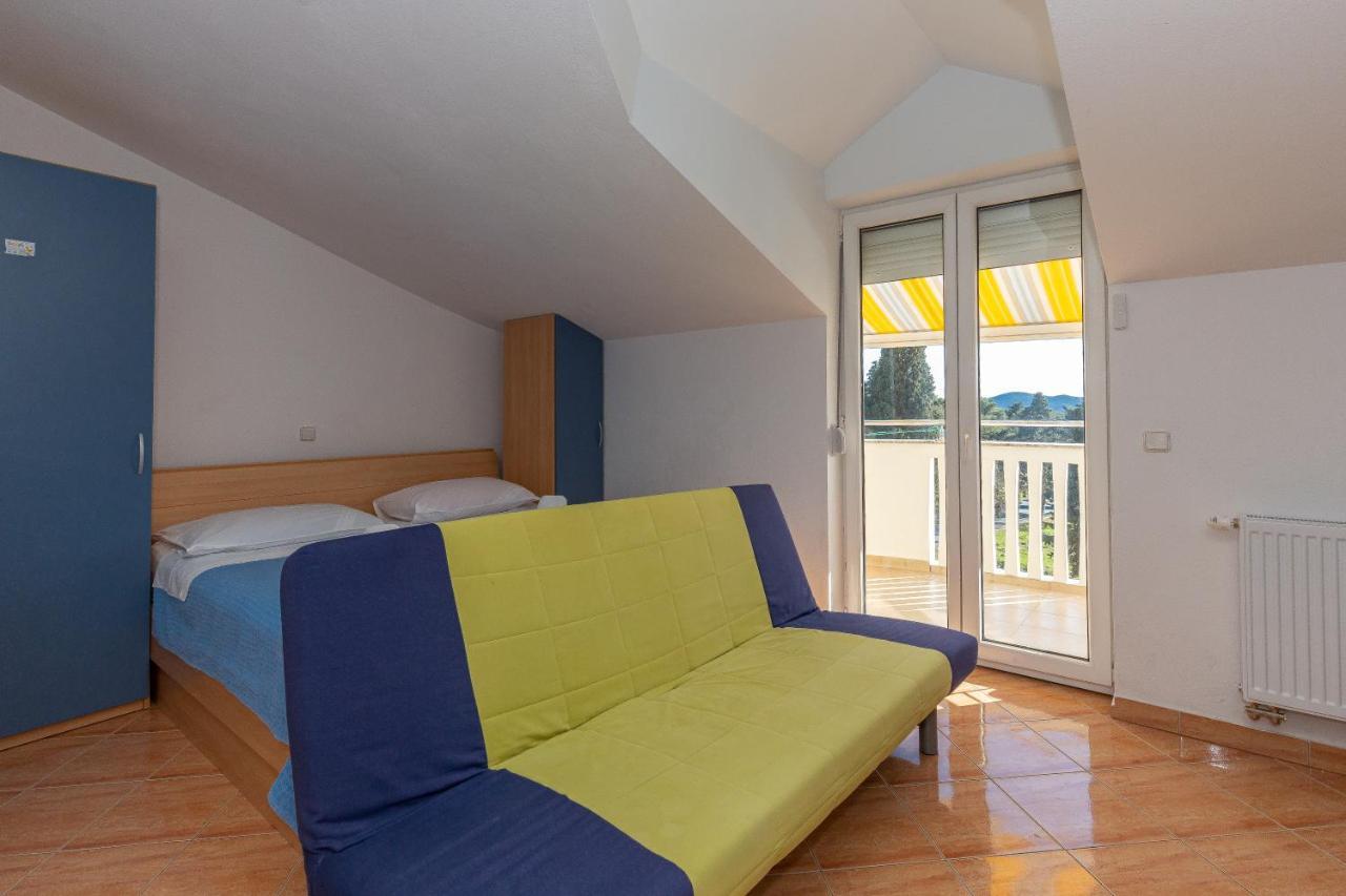 Apartments Dalmata Biograd Na Moru Exteriör bild